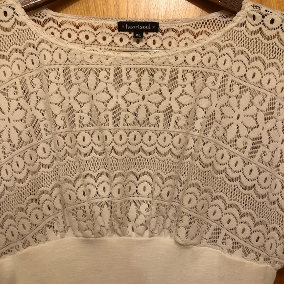 XL Heartsoul Lace top with attached tank top - Picture 4 of 4